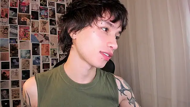 Snapshot of liamelf chatting on March 2026 06:19:02 AM liamelf online show from March 2026 06:19:02 AM