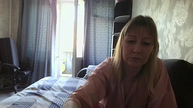 Snapshot of WindChristy chatting on May 2026 09:27:01 AM WindChristy online show from May 2026 09:27:01 AM