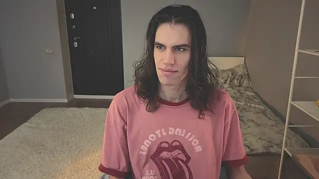 mollymila online show from April 2026 12:33:01 PM