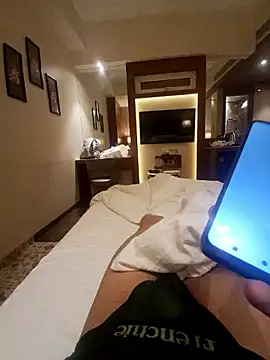 sexyboy1011 online show from October 2025 01:20:01 PM