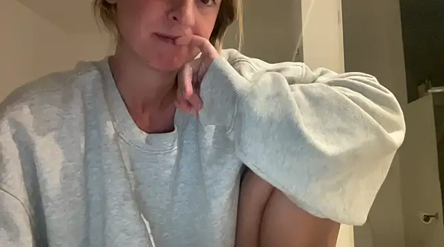 Aggbb online show from February 2025 12:22:02 AM