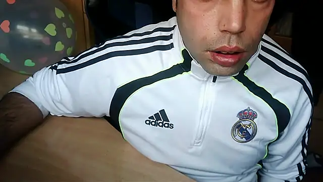 Snapshot of doctorlechee chatting on October 2025 01:10:02 PM doctorlechee online show from October 2025 01:10:02 PM