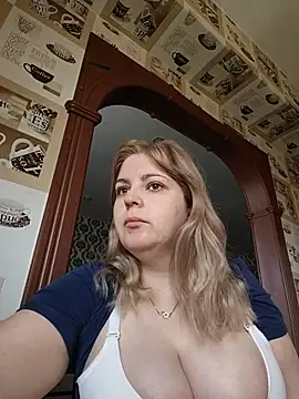 Lady nice cat online show from July 2026 02:47:02 AM
