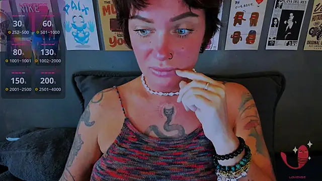 EllieOz online show from June 2026 01:50:02 PM