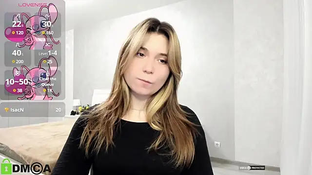 Snapshot of SweetMonicka chatting on December 2024 06:37:01 PM SweetMonicka online show from December 2024 06:37:01 PM
