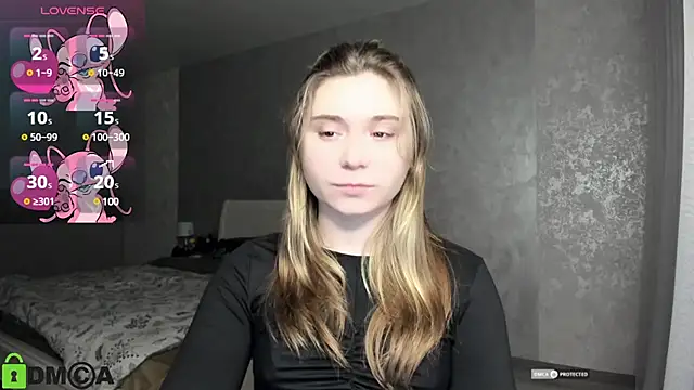 Snapshot of SweetMonicka chatting on December 2024 04:47:02 PM SweetMonicka online show from December 2024 04:47:02 PM
