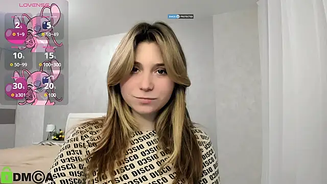 Snapshot of SweetMonicka chatting on January 2025 05:11:01 PM SweetMonicka online show from January 2025 05:11:01 PM