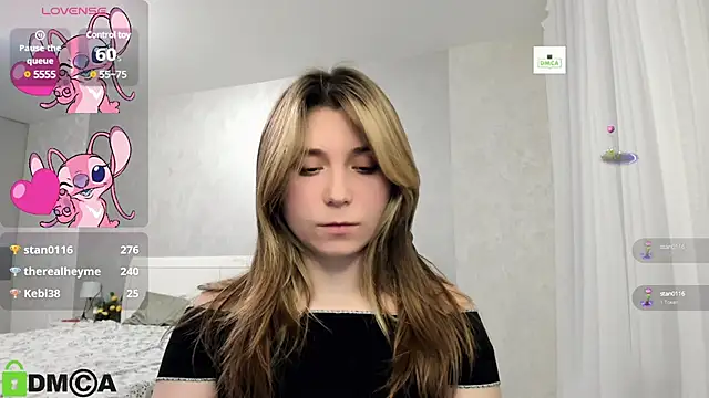 Snapshot of SweetMonicka chatting on January 2025 06:40:01 PM SweetMonicka online show from January 2025 06:40:01 PM