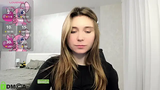 Snapshot of SweetMonicka chatting on January 2025 06:02:01 PM SweetMonicka online show from January 2025 06:02:01 PM