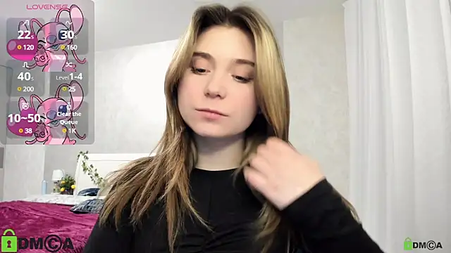 Snapshot of SweetMonicka chatting on February 2025 05:39:01 PM SweetMonicka online show from February 2025 05:39:01 PM