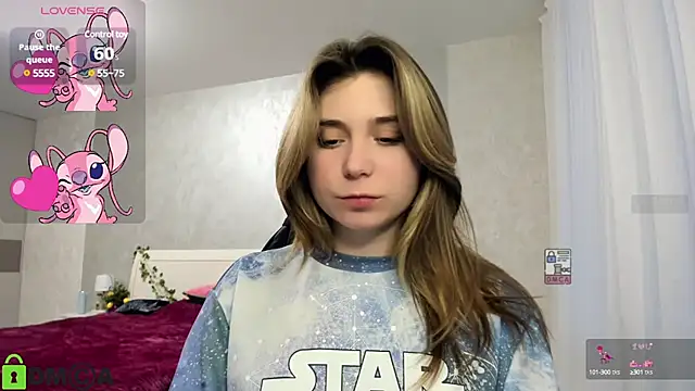 Snapshot of SweetMonicka chatting on March 2025 03:49:01 PM SweetMonicka online show from March 2025 03:49:01 PM