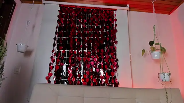 roselinedior online show from February 2025 04:22:02 PM