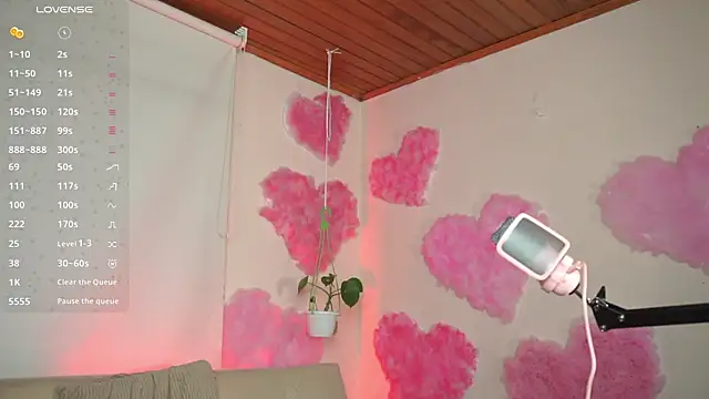 roselinedior online show from March 2025 04:38:02 PM