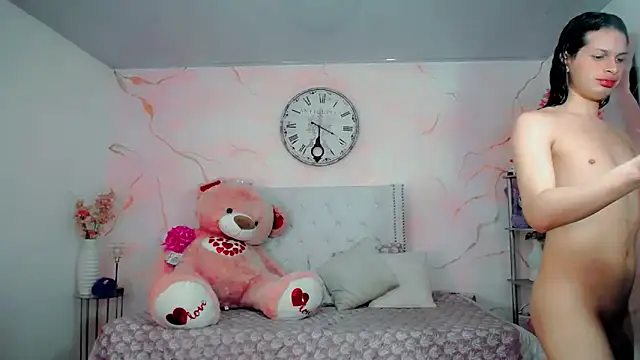 maria camilacms online show from February 2026 06:41:01 PM