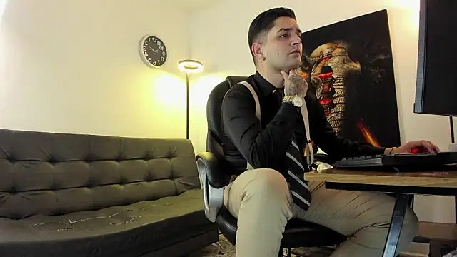 Nicolas Fellener online show from March 2026 04:08:01 AM