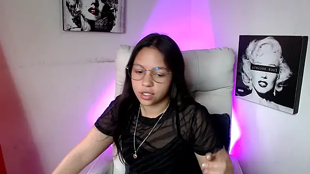 SamanthaRoldaan online show from March 2025 08:54:01 PM