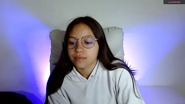 SamanthaRoldaan online show from March 2025 01:37:02 PM