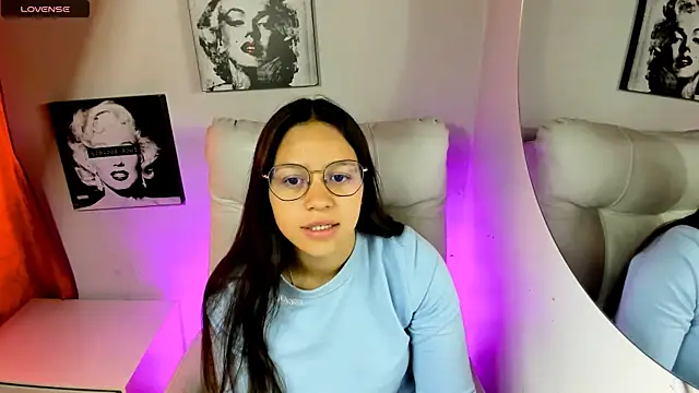 SamanthaRoldaan online show from April 2026 02:10:01 PM