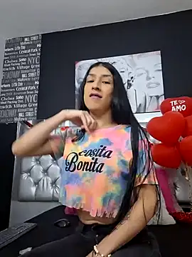 Snapshot of _nicolehotshemale chatting on February 2025 10:00:01 PM  nicolehotshemale online show from February 2025 10:00:01 PM
