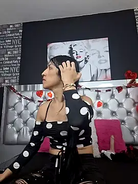 Snapshot of _nicolehotshemale chatting on February 2025 09:36:01 PM  nicolehotshemale online show from February 2025 09:36:01 PM