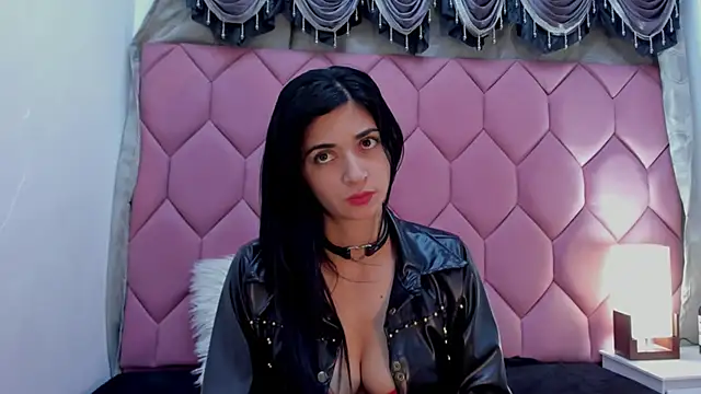 Snapshot of Linisprincehot69 chatting on February 2025 12:59:01 AM Linisprincehot69 online show from February 2025 12:59:01 AM