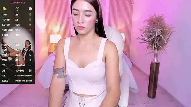 Antonella Grayy online show from November 2025 11:10:02 AM