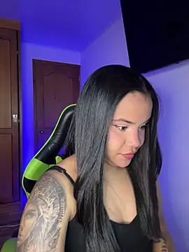 leila 22 online show from April 2026 07:50:02 AM