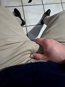 Snapshot of Pnstrokes chatting on February 2025 04:43:01 AM Pnstrokes online show from February 2025 04:43:01 AM