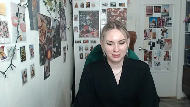 CapriScorpion online show from January 2025 03:26:02 PM