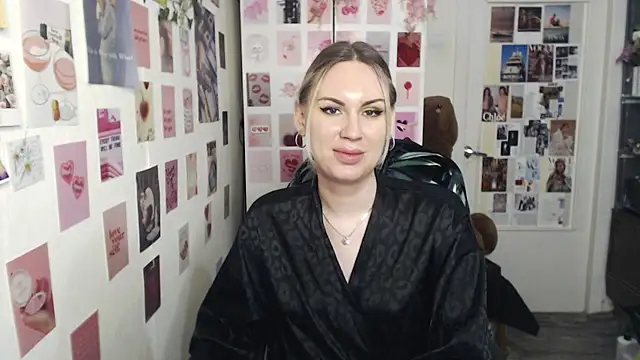 CapriScorpion online show from March 2025 03:31:02 PM