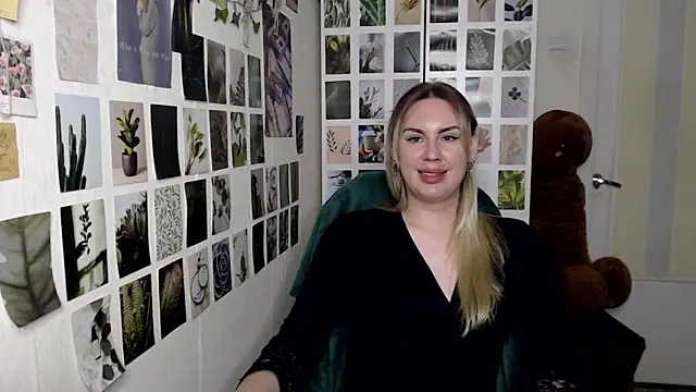 CapriScorpion online show from September 2025 12:18:01 PM