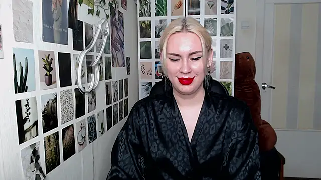 CapriScorpion online show from October 2025 11:22:01 AM