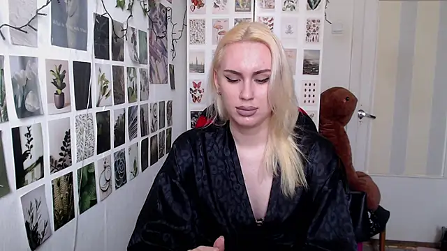 CapriScorpion online show from March 2026 10:42:02 AM