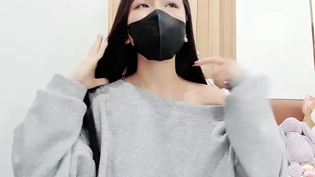 Snapshot of Lita-Julia chatting on March 2025 04:43:02 PM Lita-Julia online show from March 2025 04:43:02 PM