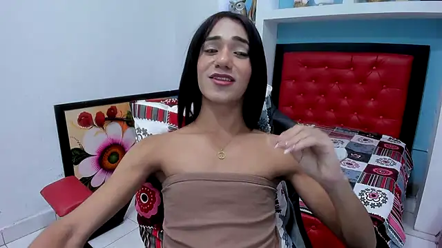 KatrinaQueen1 online show from January 2025 04:21:01 PM