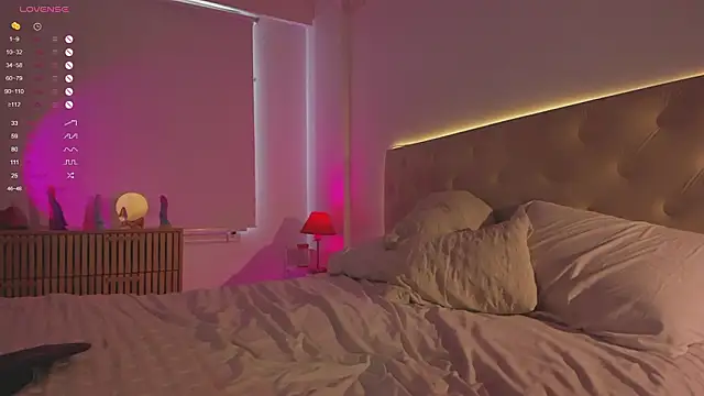 alaskavenom  online show from February 2026 02:04:02 PM