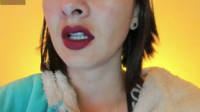 queen fetish online show from November 2025 10:36:02 AM