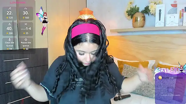 Atenea cuteee online show from December 2024 07:21:02 PM