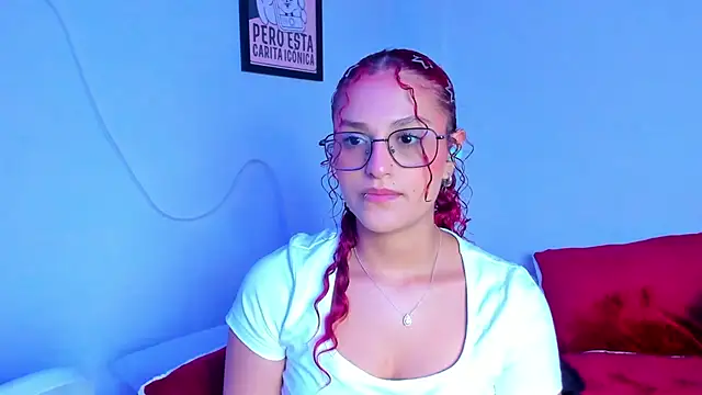 Miia002 online show from July 2026 10:19:01 PM