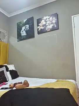 Bustygoddess32 online show from March 2025 11:38:01 PM