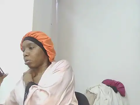 Sexxybella27 online show from October 2025 06:47:02 PM