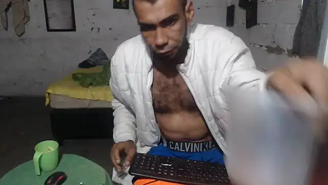 erik alexander online show from November 2025 10:20:02 PM