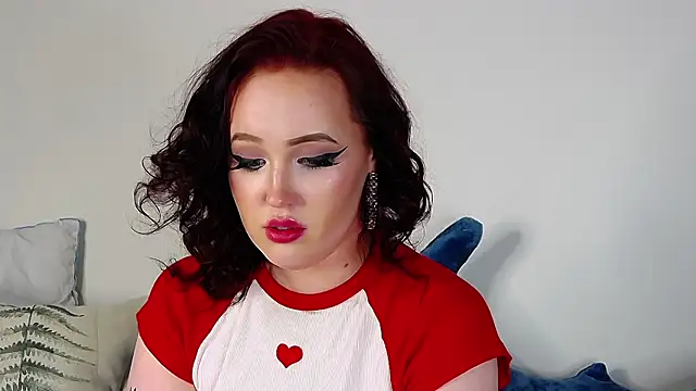 Snapshot of IrinaArt chatting on December 2024 10:26:01 PM IrinaArt online show from December 2024 10:26:01 PM