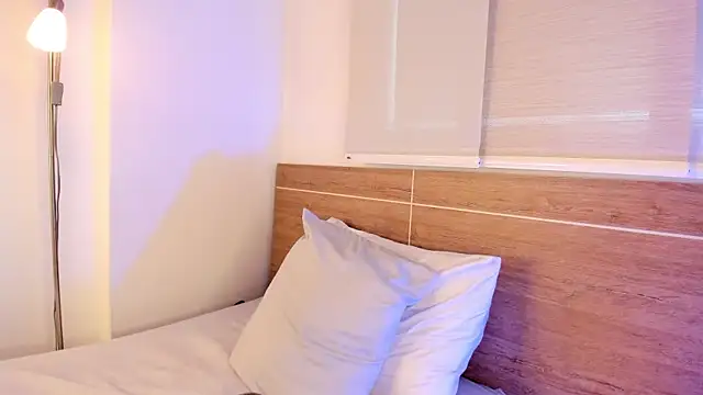 miaa daniels online show from April 2026 02:56:01 PM