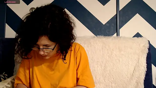 vaders daughter online show from December 2024 09:15:01 PM