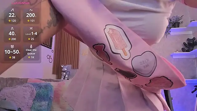 mia catt05 online show from April 2026 09:35:01 PM