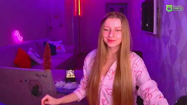 Snapshot of AmaliaQueen chatting on December 2024 02:54:02 PM AmaliaQueen online show from December 2024 02:54:02 PM