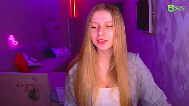 Snapshot of AmaliaQueen chatting on January 2025 03:23:02 PM AmaliaQueen online show from January 2025 03:23:02 PM