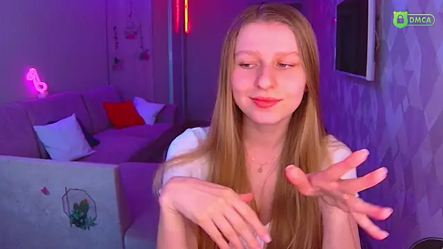 Snapshot of AmaliaQueen chatting on February 2025 02:00:01 PM AmaliaQueen online show from February 2025 02:00:01 PM