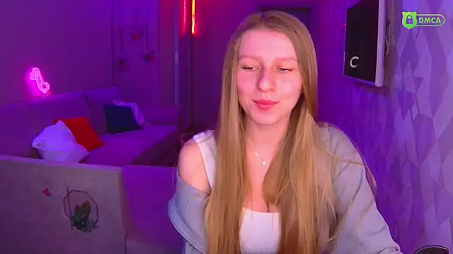 Snapshot of AmaliaQueen chatting on February 2025 02:55:02 PM AmaliaQueen online show from February 2025 02:55:02 PM